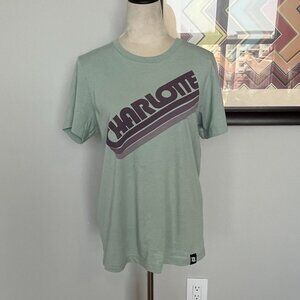 704 Shop Seafoam Green Retro Graphic T-Shirt M